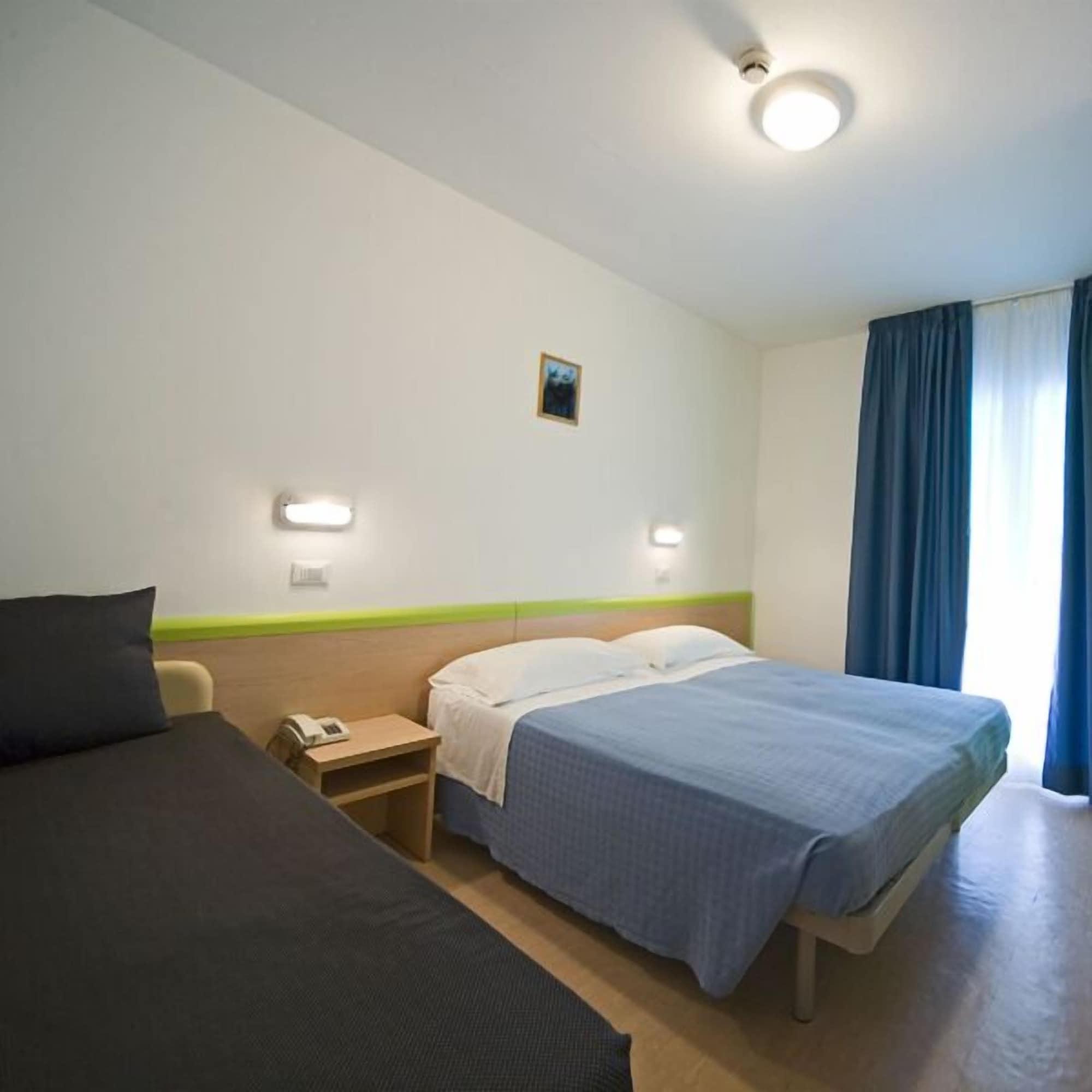 Hotel Savina Rimini Zimmer foto